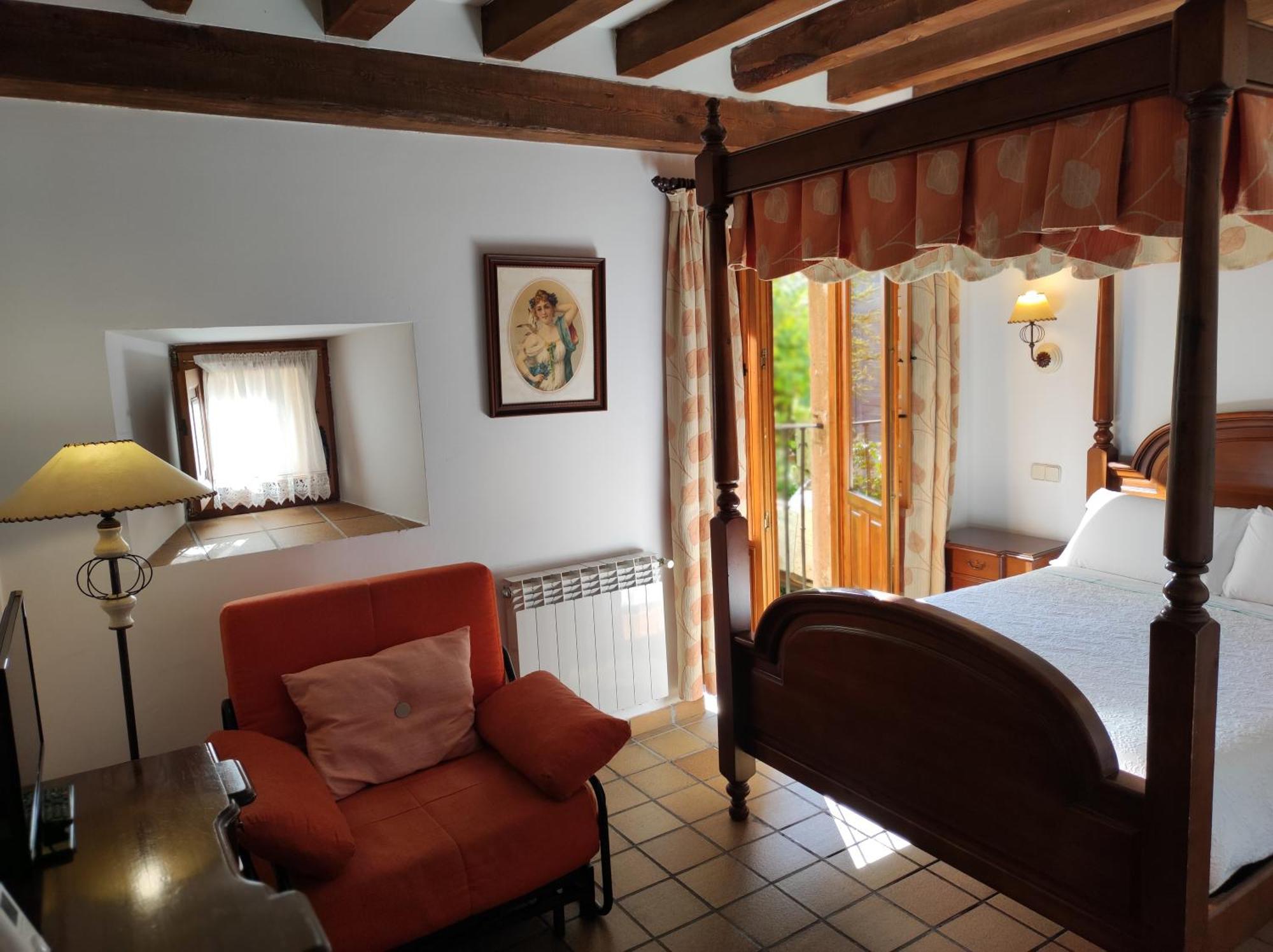Hostal Posada La Panadera Sepúlveda Екстериор снимка