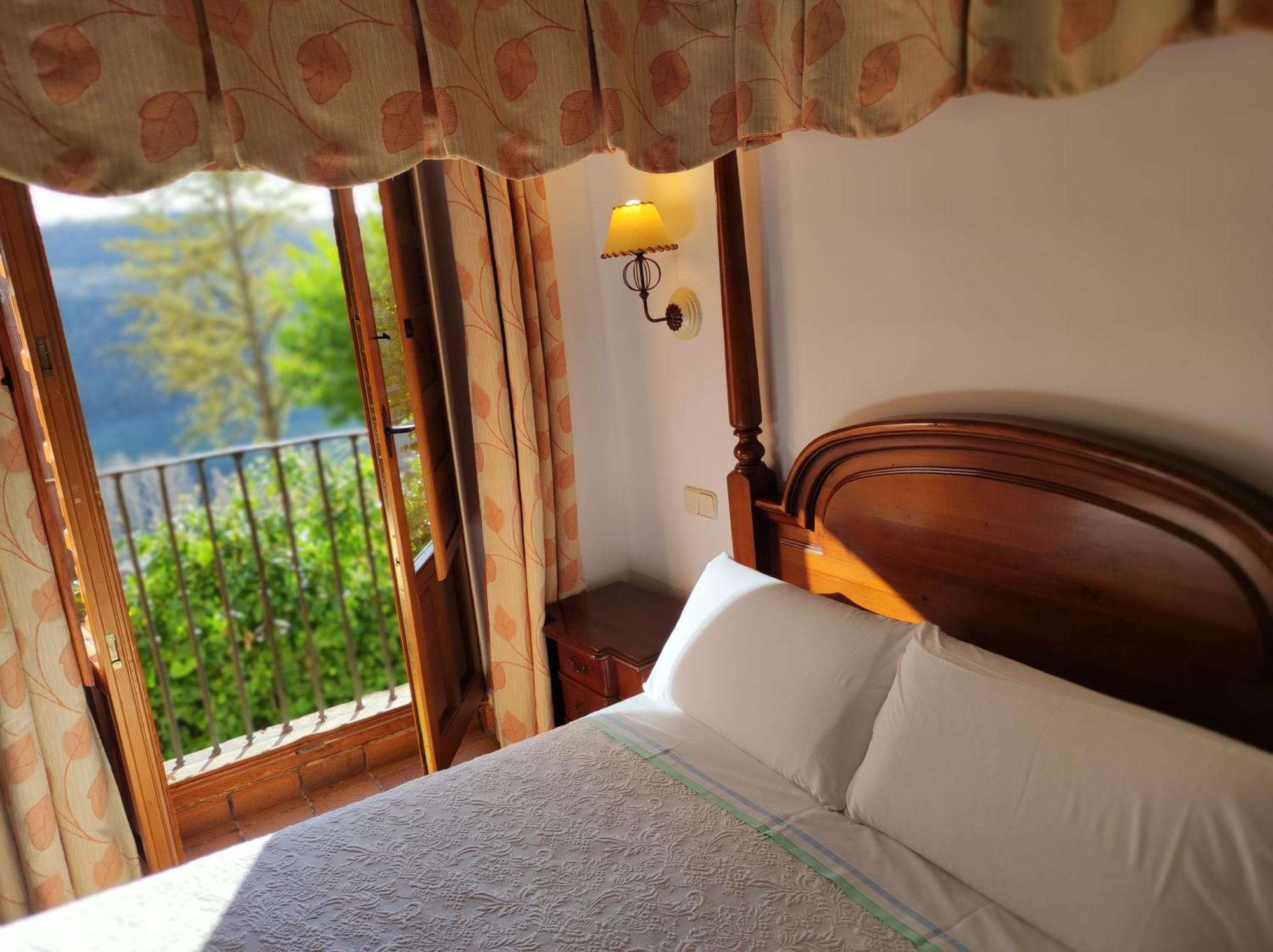 Hostal Posada La Panadera Sepúlveda Екстериор снимка