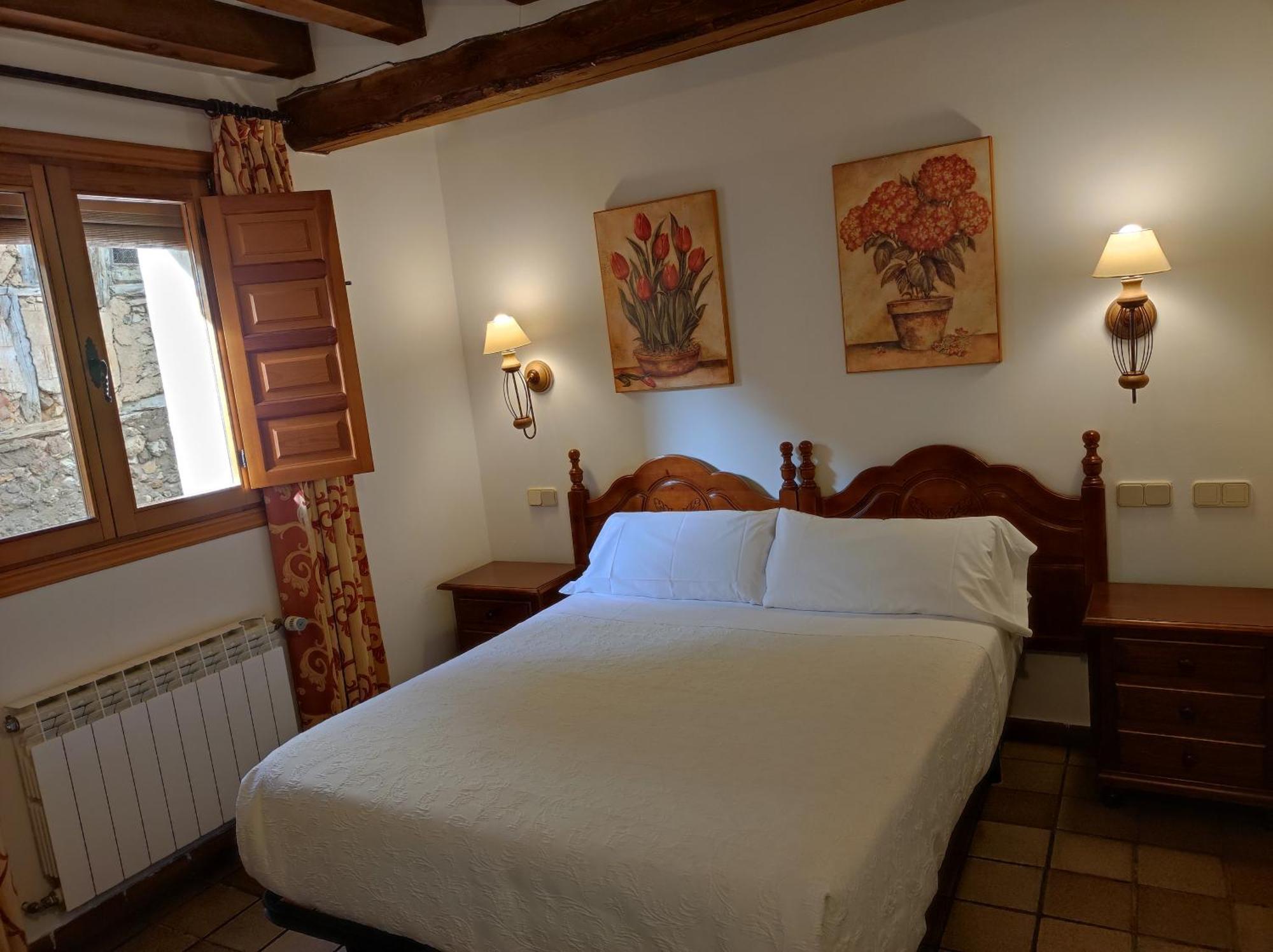 Hostal Posada La Panadera Sepúlveda Екстериор снимка