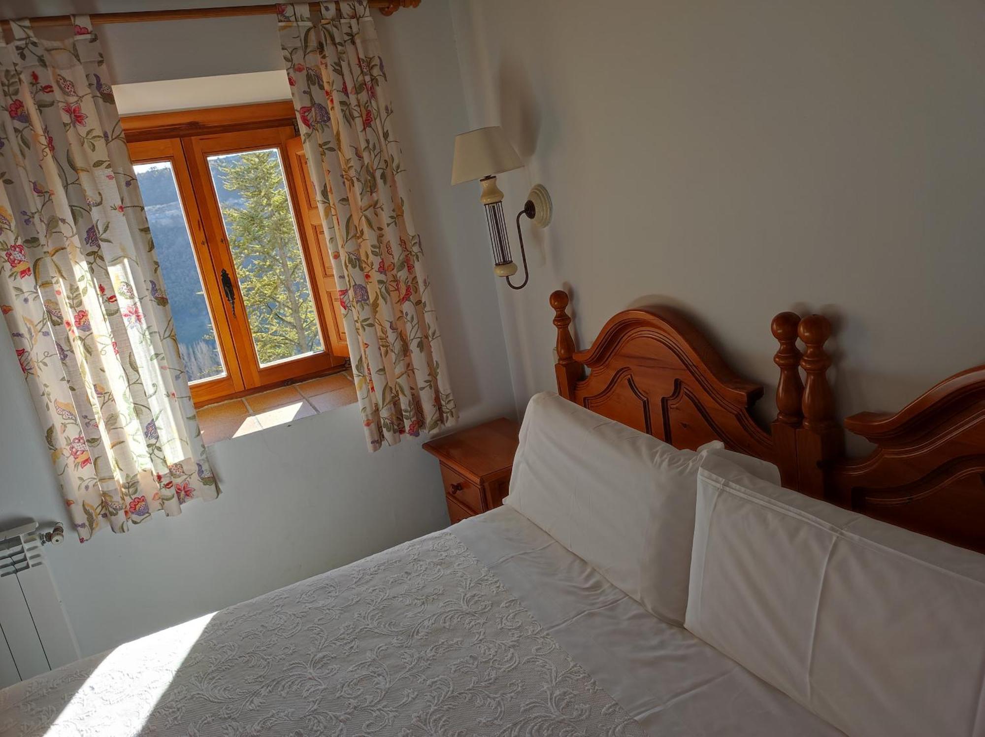 Hostal Posada La Panadera Sepúlveda Екстериор снимка