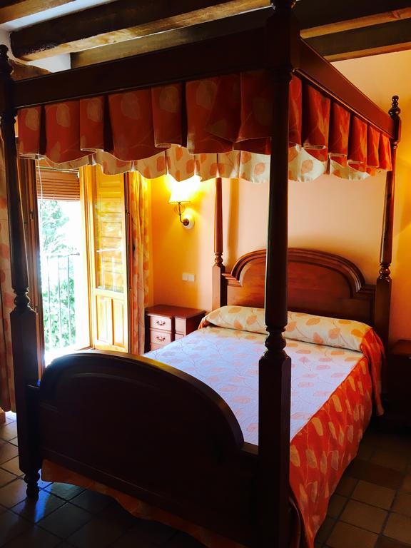 Hostal Posada La Panadera Sepúlveda Екстериор снимка